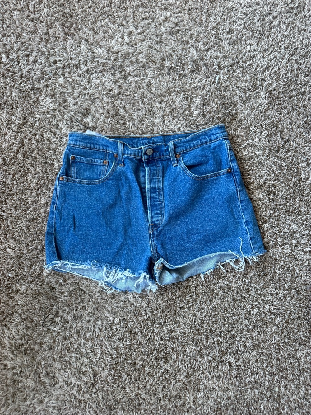 Levi's Raw Hem High-Rise Denim Shorts - Blue